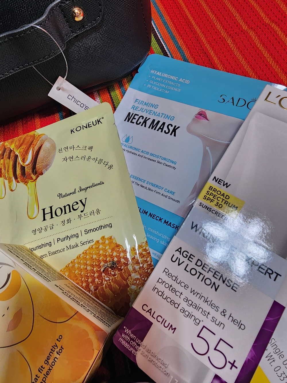 Chico’s Beauty Bag Bundle Skincare Gift Set New - Picture 3 of 13